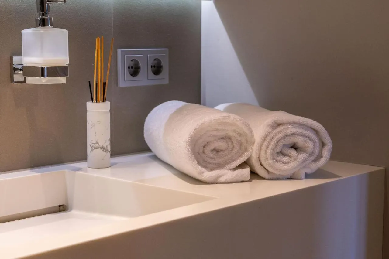 Core Luxembourg City- Luxury Brands Street Apartment